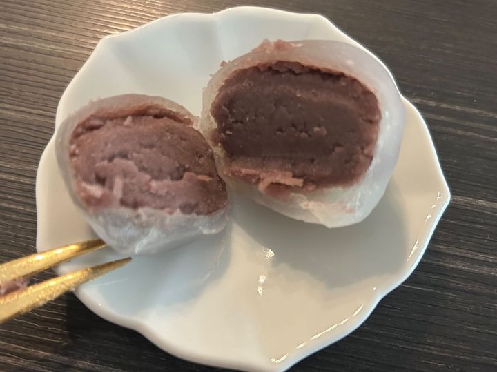 【予約必須】福岡民が銀座の「空也」で最中じゃない方を買えたよー。