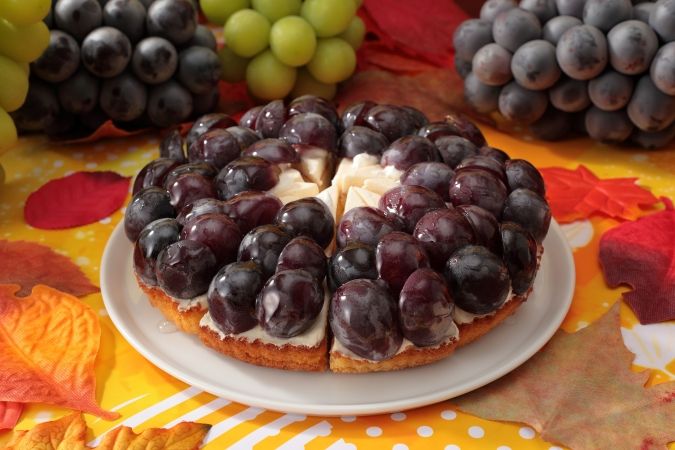 スイーツパラダイス ぶどうのタルト