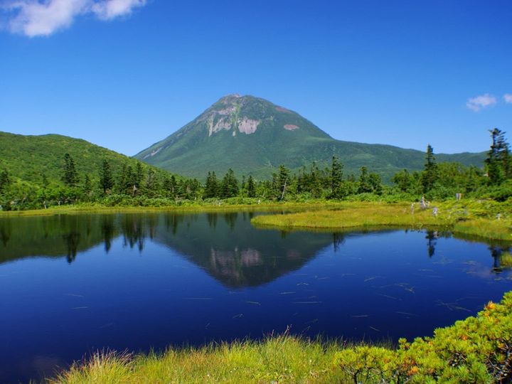 All About ニュース編集部は、全国20～60代の男女206人を対象に「日本百名山」に関する独自のアンケート調査を実施。好き＆行ってみたい「北海道の山」で1位に選ばれたのは？