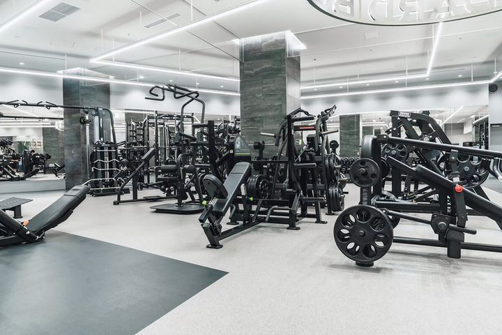 表参道〈LÝFT GÝM〉内観