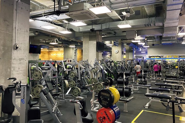 原宿〈GOLD'S GYM原宿ANNEX〉内観
