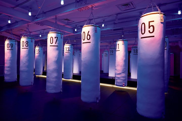 新宿〈b-monster 新宿スタジオ〉内観