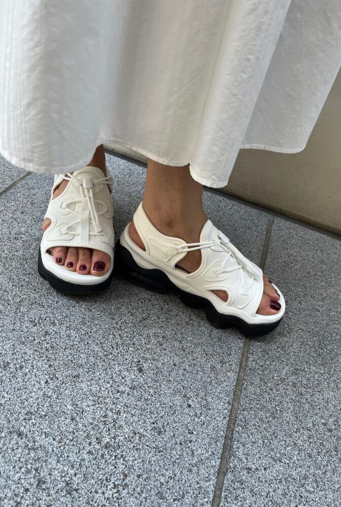 「NIKE」のエア マックス ココ