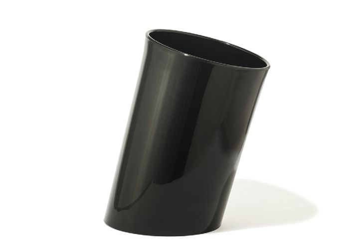 ゴミ箱＝垂直の概念を覆した名作ダストボックス