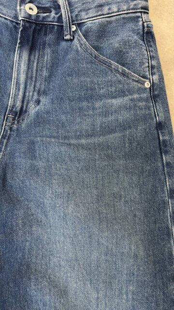 色落ち加工もやりすぎ感がない