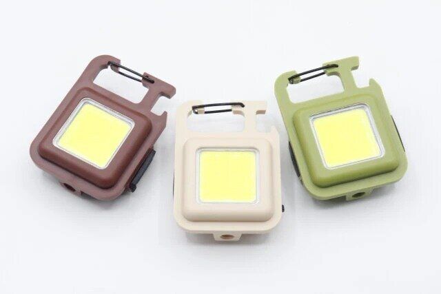 ダイソー 充電式COBライト ベージュ