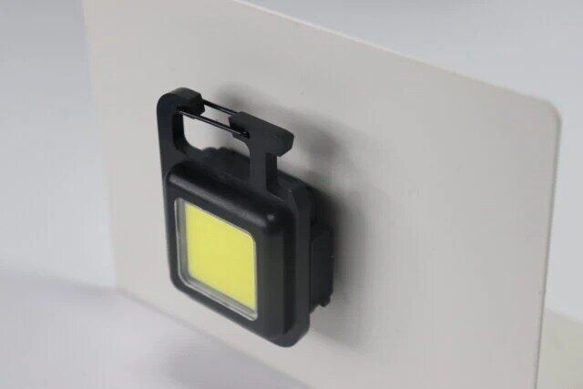 ダイソー 充電式COBライト