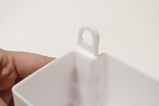 セリアの壁掛け収納ポケット4