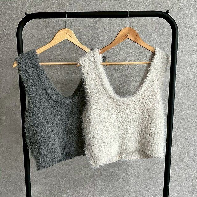 しまむらyumiコラボのカラーレイヤードニットカーディガン