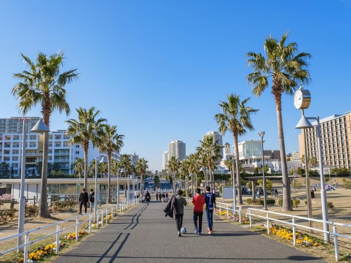 大東建託は、千葉県に住む20歳以上の男女を対象に居住満足度調査を行い、「いい部屋ネット 街の幸福度ランキング2025＜千葉県版＞」として発表しました。千葉県民が選ぶ「住み続けたい街（自治体）」ランキングの2位は「浦安市」、1位は？