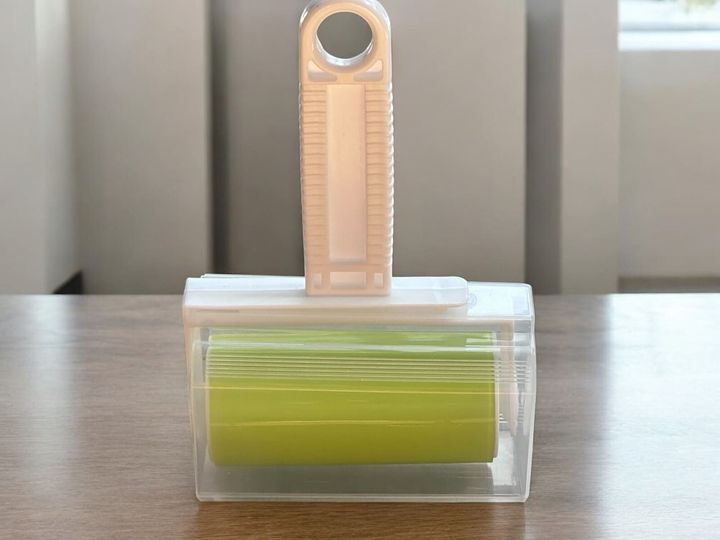 便利グッズも豊富にあるダイソー。今回ご紹介する「粘着ゲルクリーナー」は家事の時短に役立ち、地球にも優しいエコな商品です。「粘着ゲルクリーナー」の使い方など、実際に使ってみたリポートをご紹介します。