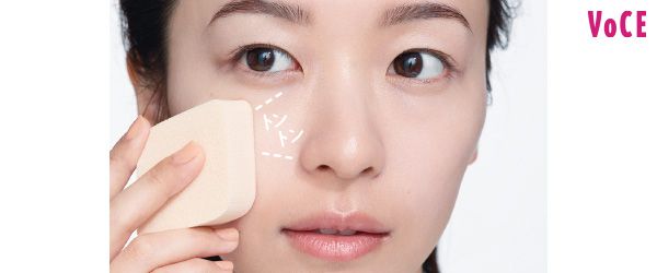 カバーファンデを重ね、頰のみ“厚盛り”に