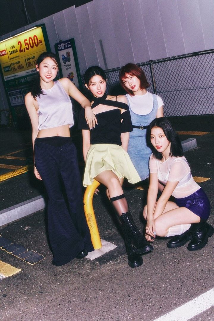 左からEttone（エトネ）のkoyuki、chiharu、yuzuki、mirano