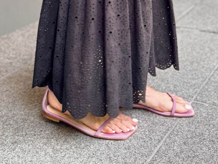 面積が少ないのでピンクも大人っぽ