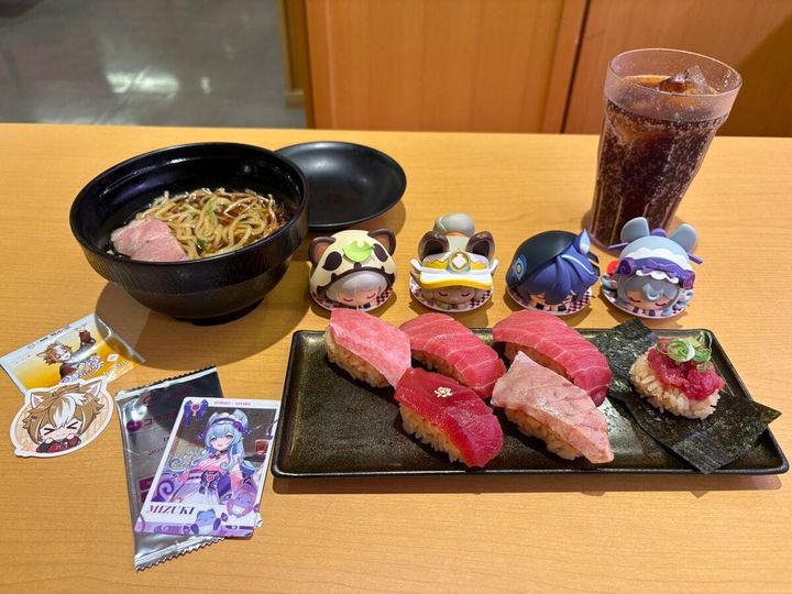 スシロー 観月の宴 原神コラボ限定ミニフィギュア付き ソフトドリンク