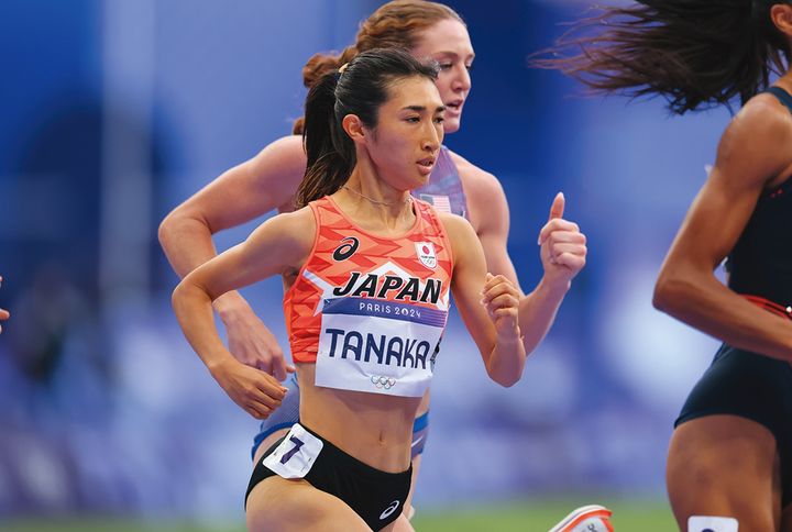 1500mと5000mでダントツの日本記録を保持。東京五輪は1500mで、2023年ブダペスト世界陸上は5000mで共に8位入賞を果たした。