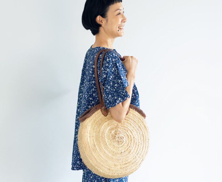 モロッコ製のマルシェバッグ。