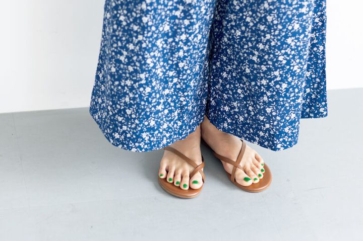 「『ティキーズ』のサンダルは、近くのお散歩用ですが、薄くて持ち運びしやすいので旅行先に持っていくこともあります」