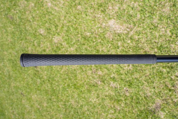 高弾道で飛ばせると“ウワサの最新ドライバー”！アマチュア3人が試打実証