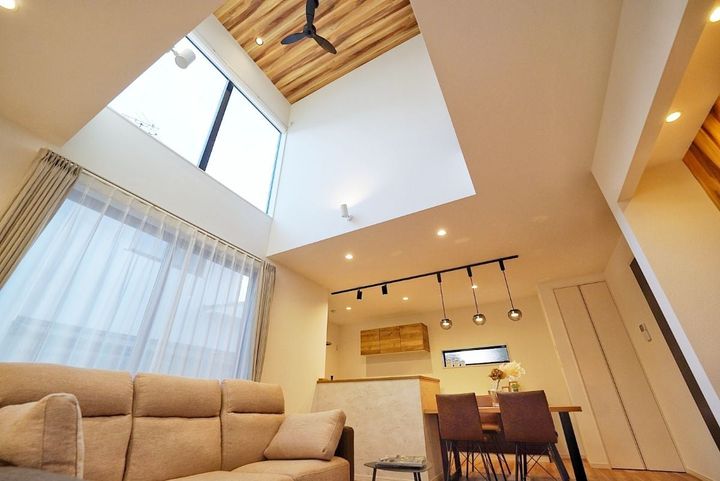 「吹き抜け」って実際どう？ ※画像はイメージ