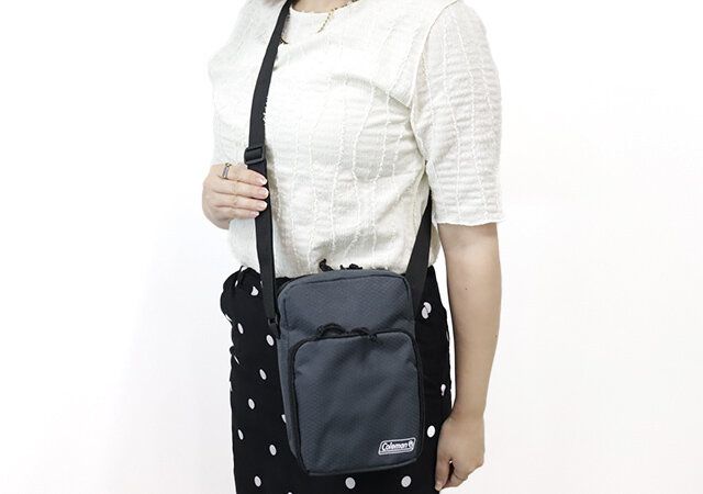 モノマックスコールマンショルダーバッグストラップ長さ調節可能