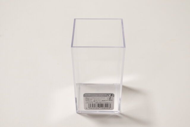 ダイソーのクリアシンプルケース ペンスタンドミニ