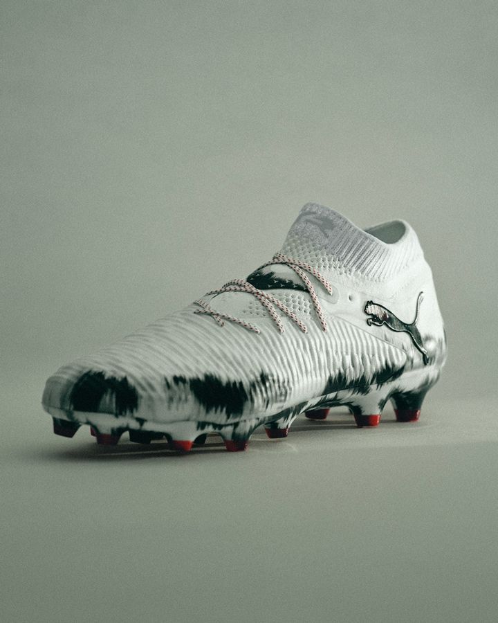 PUMA、日本国内限定の新作スパイクコレクションを発表！水墨画から着想を得た唯一無二のデザイン