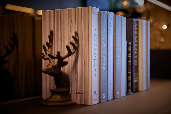 【群馬県長野原町】北軽井沢のヴィラリゾート「あさま空山望」で楽しむ絵本と紅葉の秋限定宿泊プラン