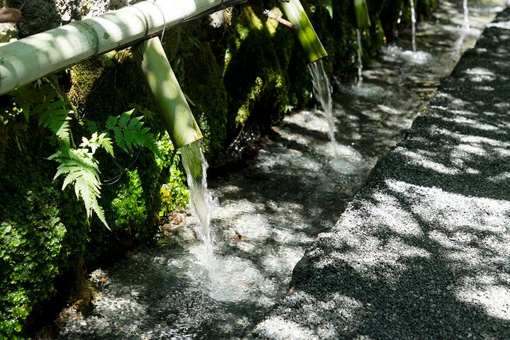 湧玉池にある水汲み場