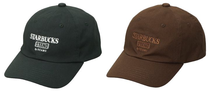 「STARBUCKS STAND by BEAMS 6P LOGO キャップ」6600円 カラー：左から グリーン、ブラウン サイズ：ONE SIZE