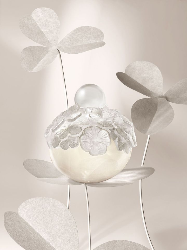 「Fortune Leaves, Crystal Edition（フォーチュンリーブス, クリスタル エディション）」285ml ¥4,950,000