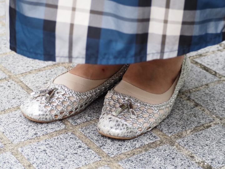 モードエジャコモのフラットシューズ