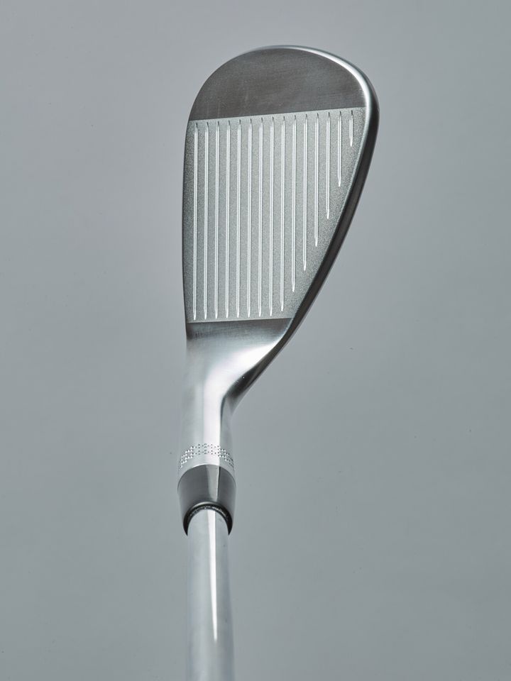 “激スピン”で話題のウェッジを石井良介が試打！即買い換えることに…!?