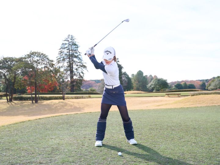 女子プロ4人がアイアンの上達法を解説！フェースの真芯を確実にとらえる