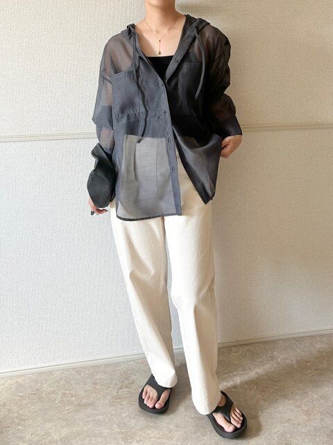 Style②フードシャツでつくる抜けカジュアル