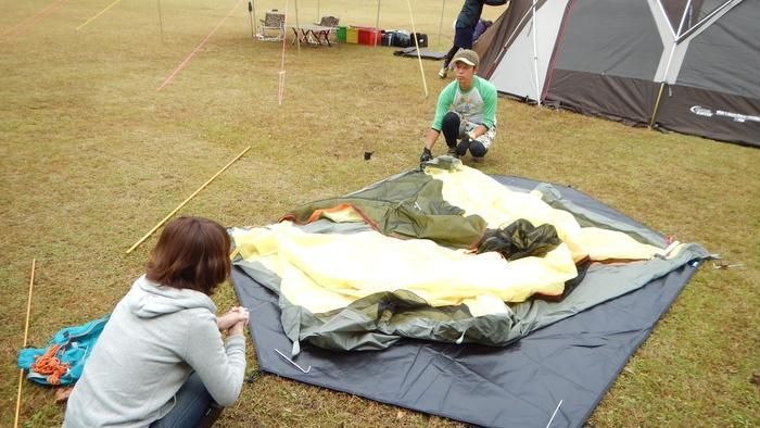 インナーシートを広げている様子