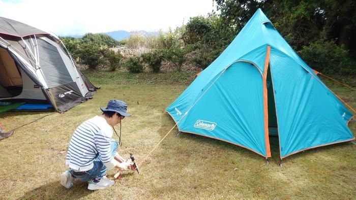 フライトシートをかぶせている様子