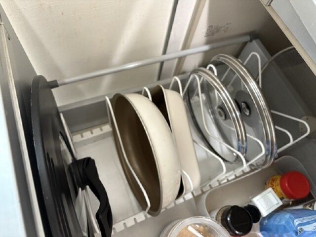 伸縮式フライパンスタンド