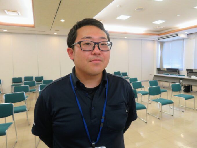 JA茨城旭村営農販売課の篠﨑謙一さん