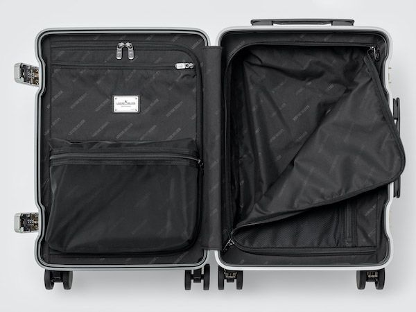 LEGEND WALKER初旗艦店記念モデル。最先端の機能美スーツケースOMOTESANDOを限定発売