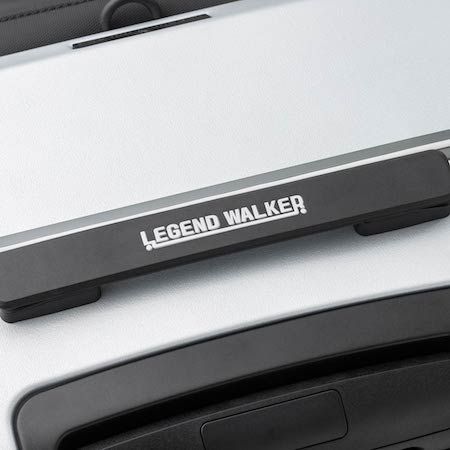 LEGEND WALKER初旗艦店記念モデル。最先端の機能美スーツケースOMOTESANDOを限定発売