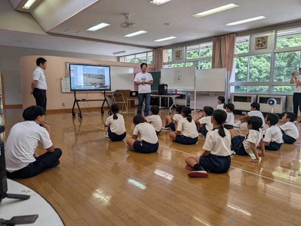 広島県三次市の児童が開発した石けんをルワンダへ。現地で“命を守る手洗い”を伝授