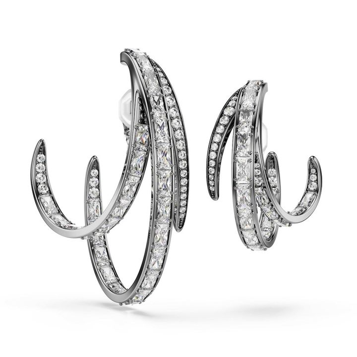 「ウィーン」イヤーカフセット￥82,500