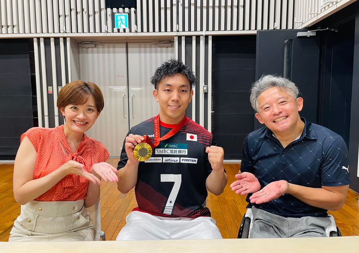 新行市佳アナウンサー、金子和也選手、花岡伸和