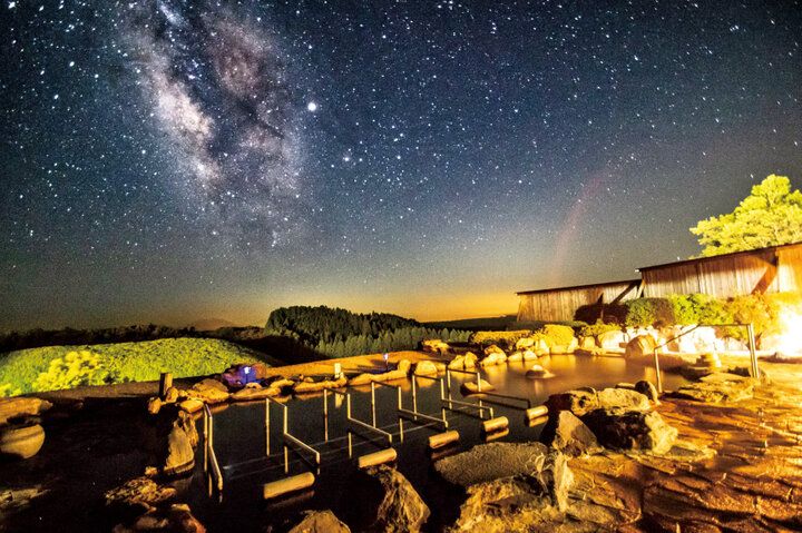 一度は泊まりたい、全国の天体観測のできる宿14選