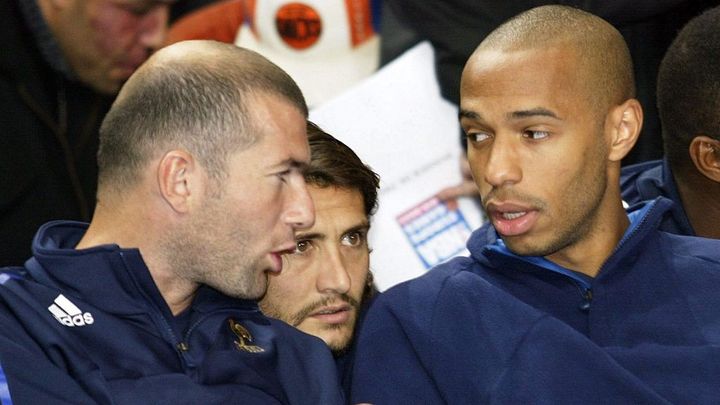 「彼の成功を祈っている」世界的レジェンドが母国代表の指揮官に…戦友が反応