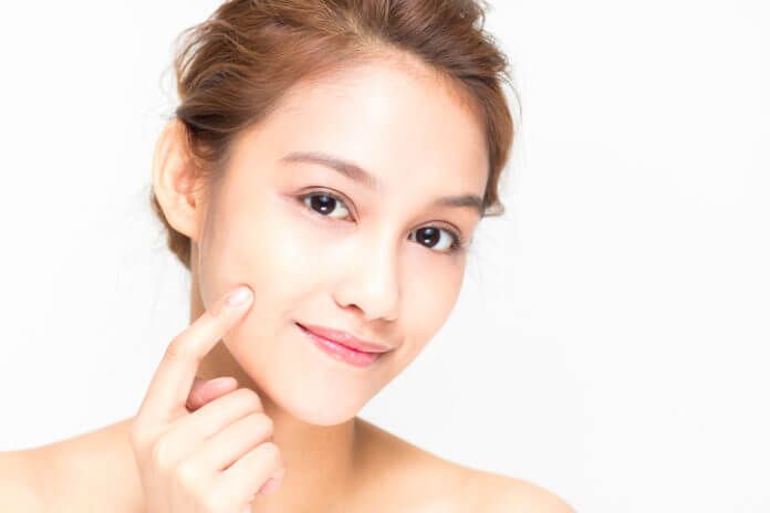 すっぴん見せのタイミング間違ってない？彼が喜ぶ“最適な瞬間”