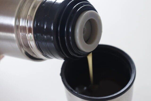 ダイソーのステンレスボトル（470mL）2