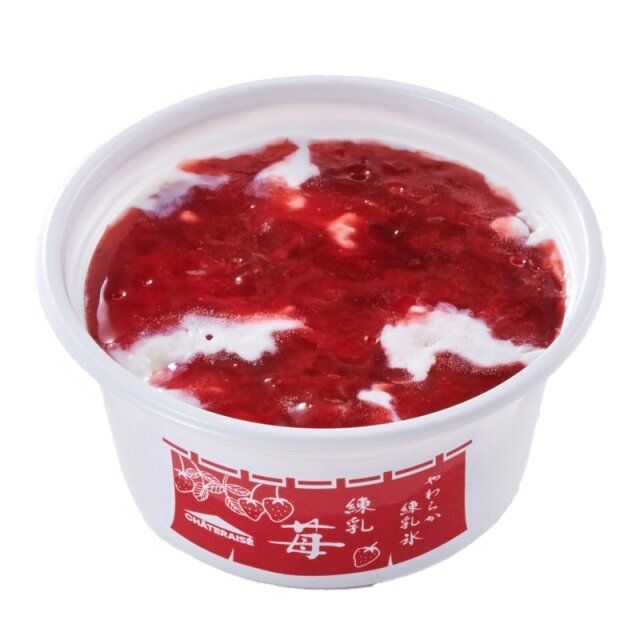 シャトレーゼ 白州名水かき氷Premium やわらか練乳氷 練乳苺 4個入