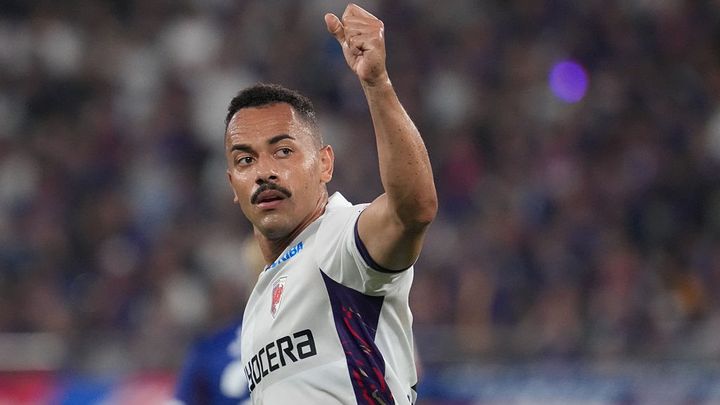 驚異の5戦連発！京都の26歳ブラジル人FW、難敵相手に土壇場で値千金ゴール